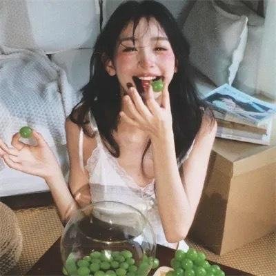金色池塘